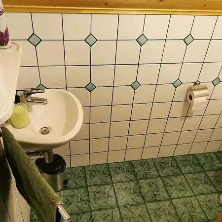 Erdoszelen Haziko Vendeghaz 凯达库塔尼